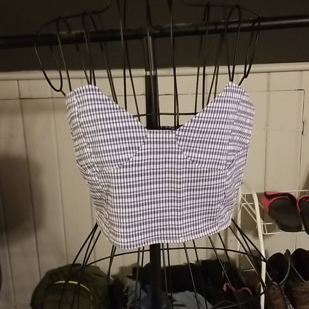 Plaid crop top🎁